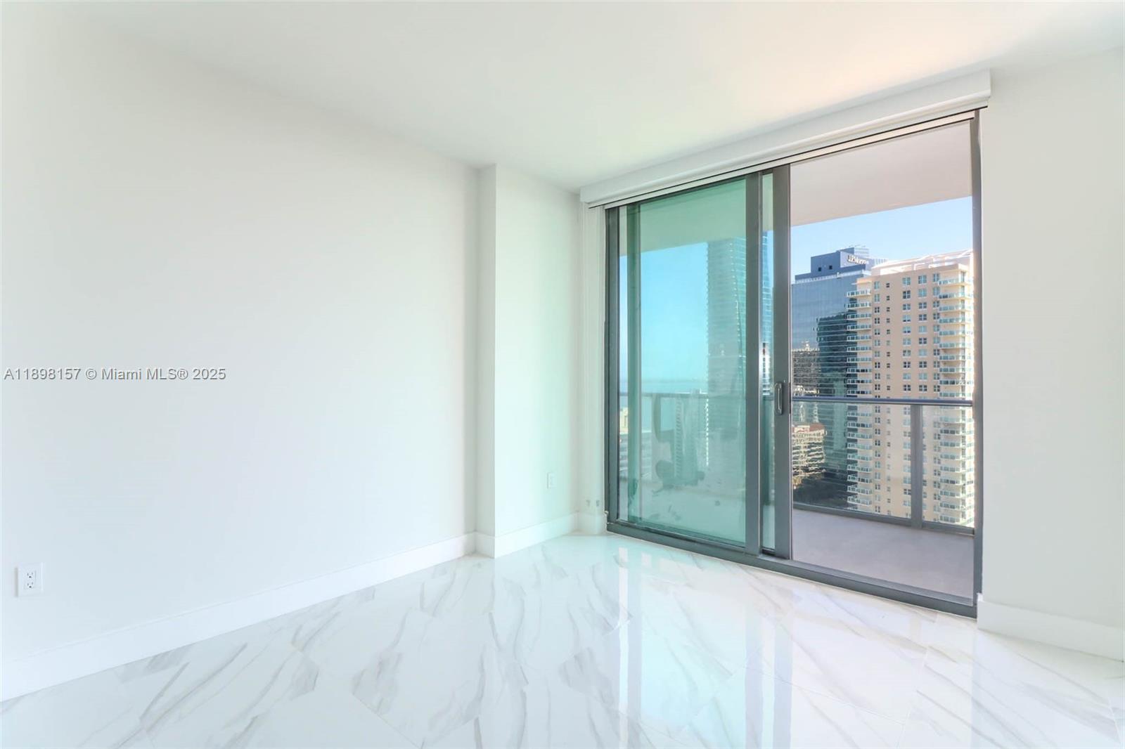 1300 S miami #2706, Miami FL 33130