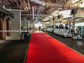 102 24th St #1112, Miami Beach FL 33139