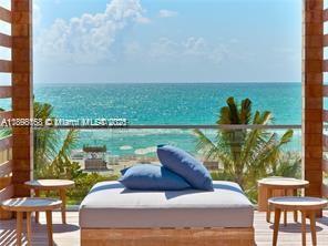 102 24th St #1112, Miami Beach FL 33139