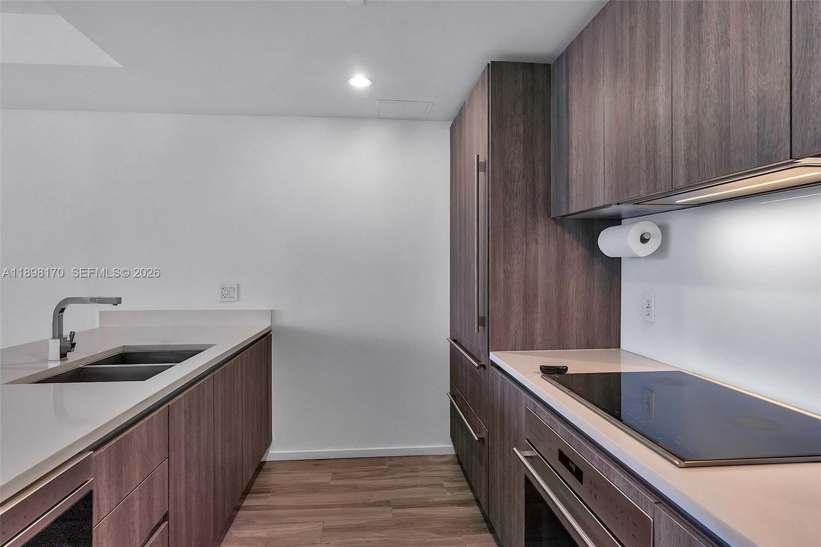 801 S Miami Ave #4404, Miami FL 33130