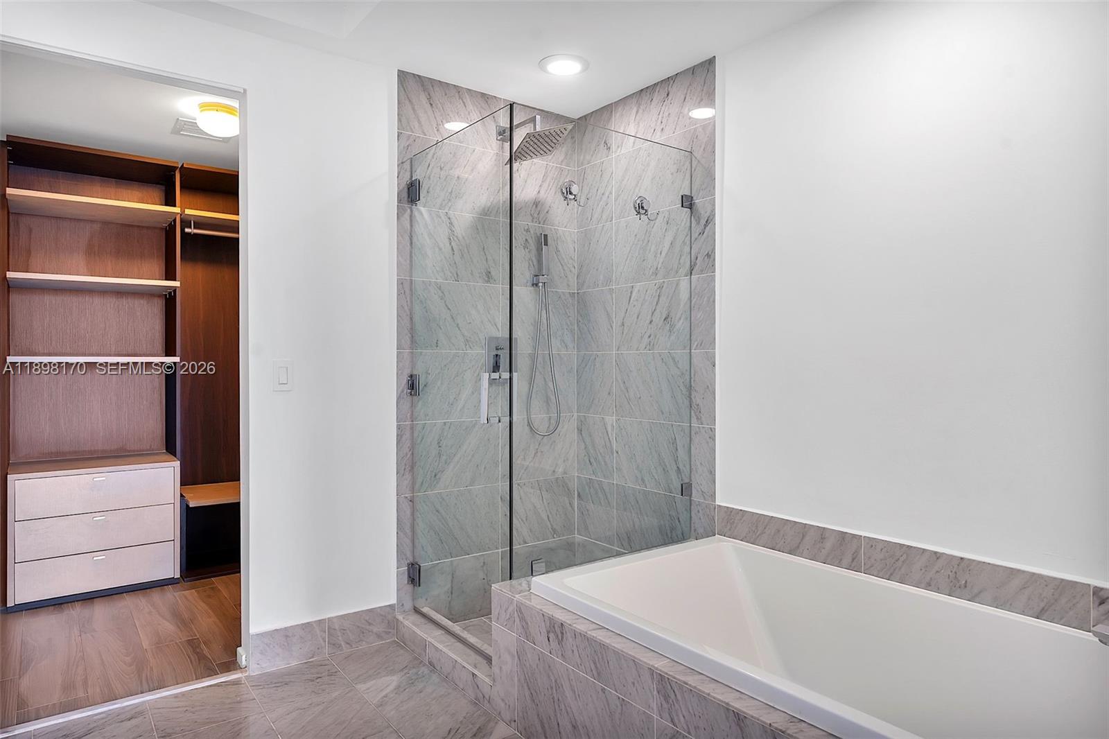 801 S Miami Ave #4404, Miami FL 33130