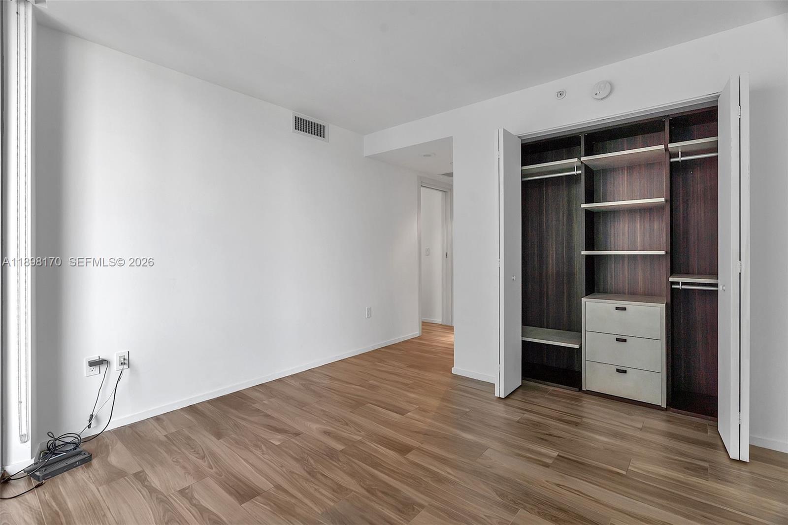 801 S Miami Ave #4404, Miami FL 33130