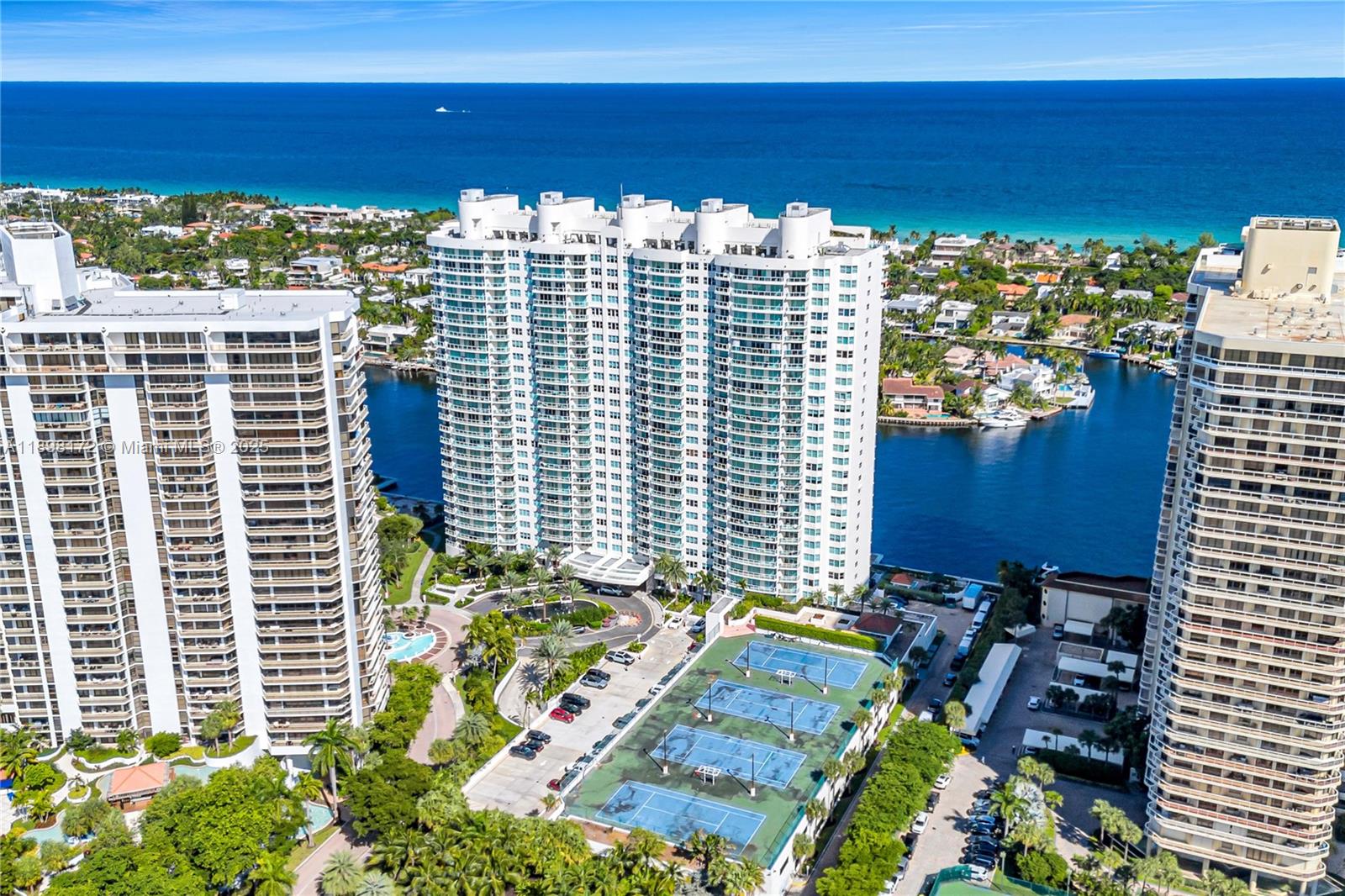 20201 E Country Club Dr #1907, Aventura FL 33180