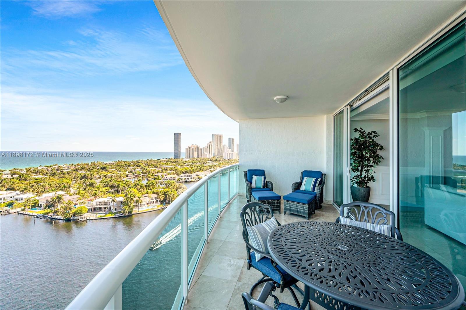 20201 E Country Club Dr #1907, Aventura FL 33180