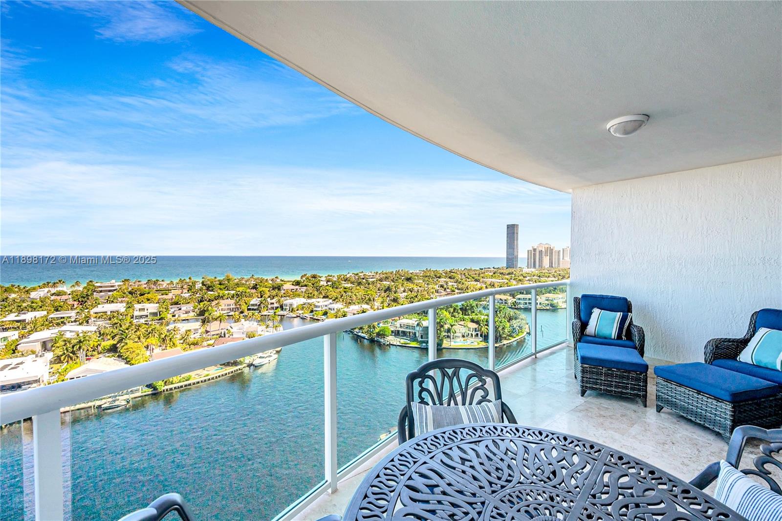 20201 E Country Club Dr #1907, Aventura FL 33180