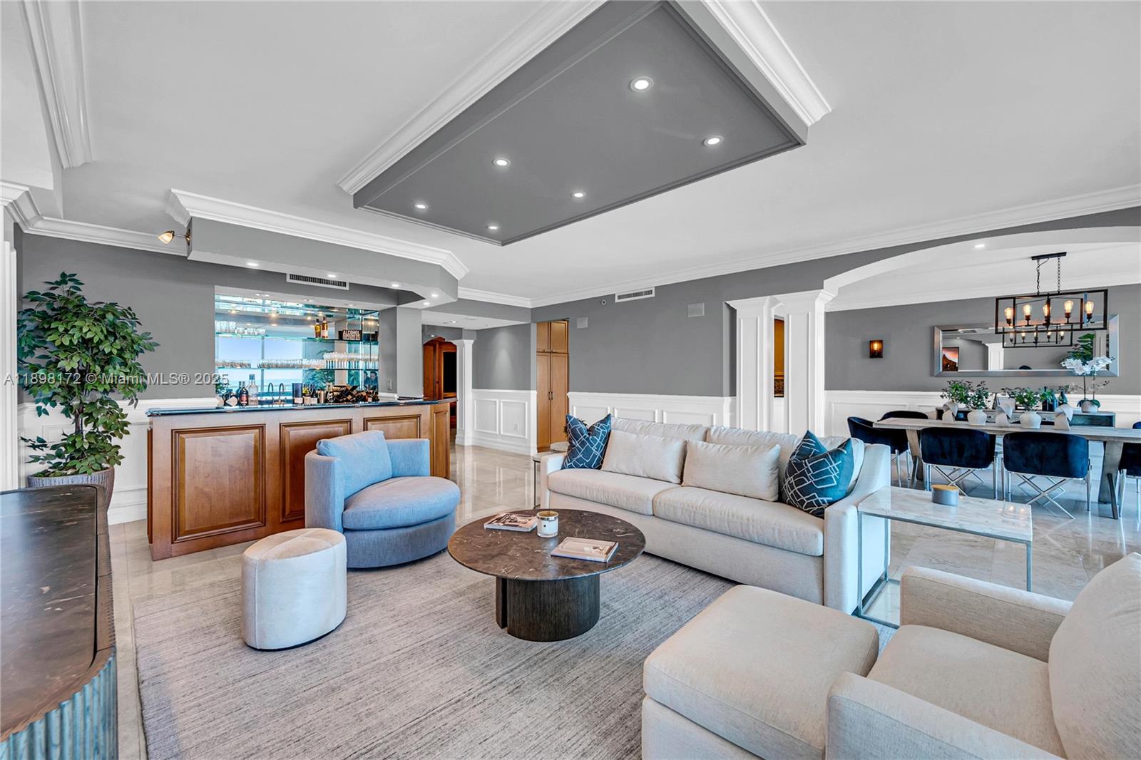 20201 E Country Club Dr #1907, Aventura FL 33180