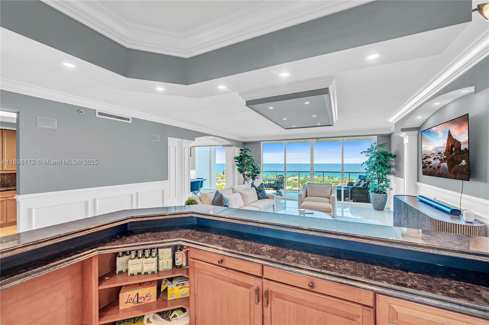 20201 E Country Club Dr #1907, Aventura FL 33180