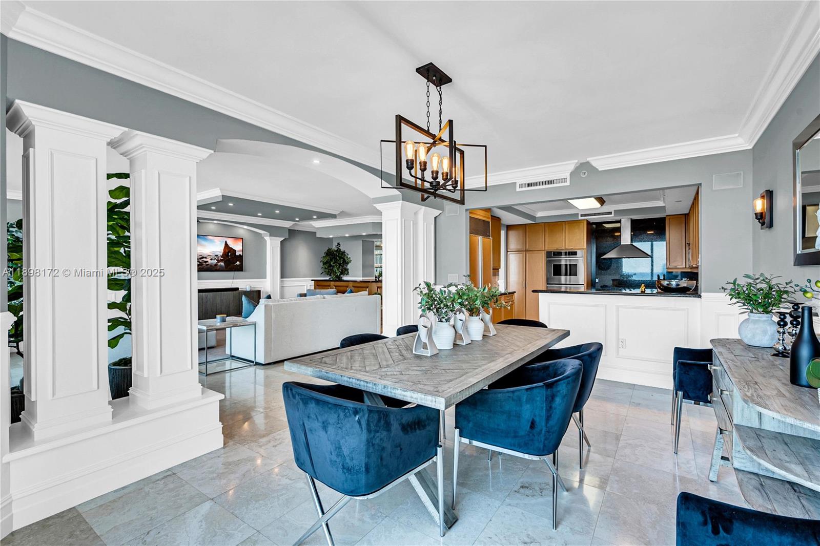 20201 E Country Club Dr #1907, Aventura FL 33180