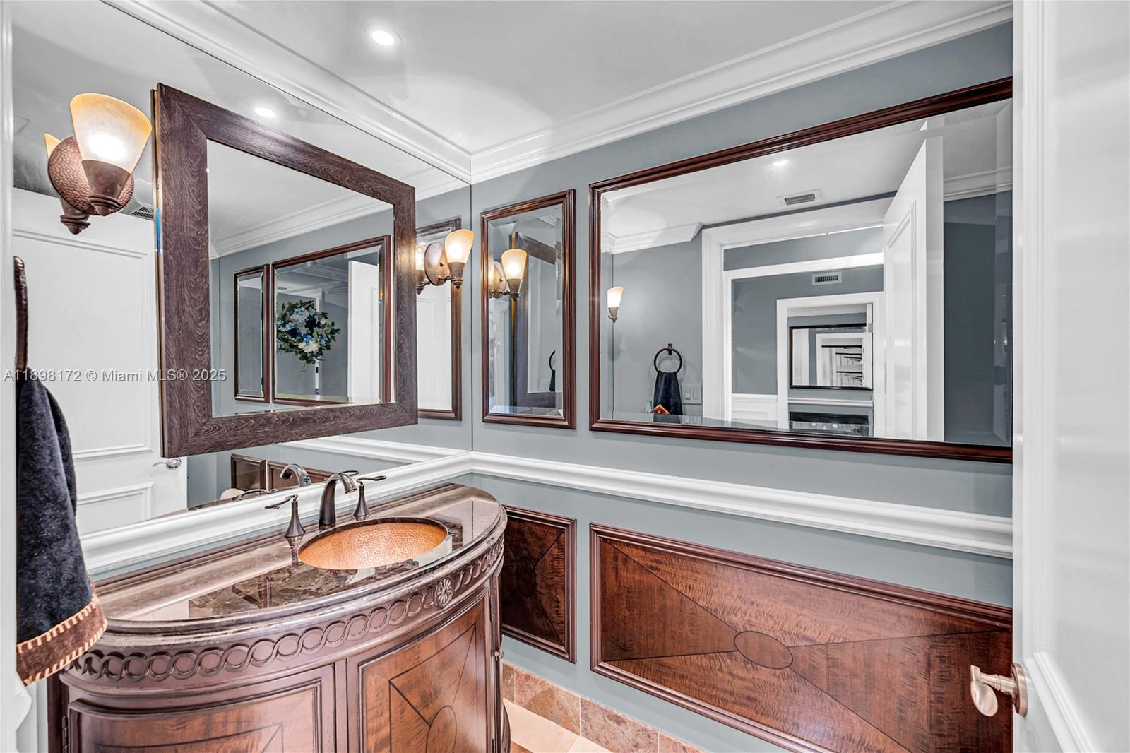 20201 E Country Club Dr #1907, Aventura FL 33180