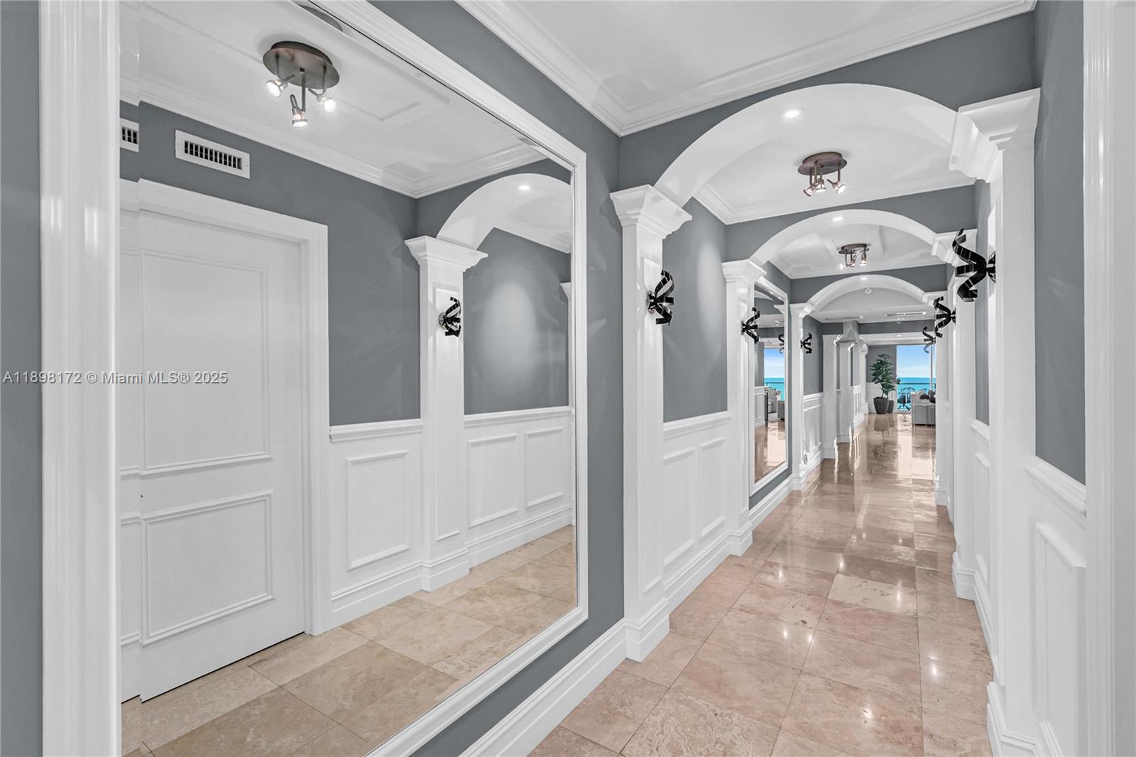 20201 E Country Club Dr #1907, Aventura FL 33180