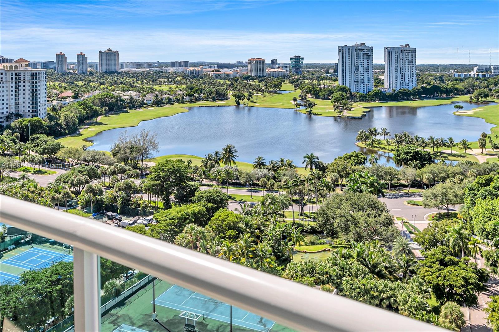 20201 E Country Club Dr #1907, Aventura FL 33180