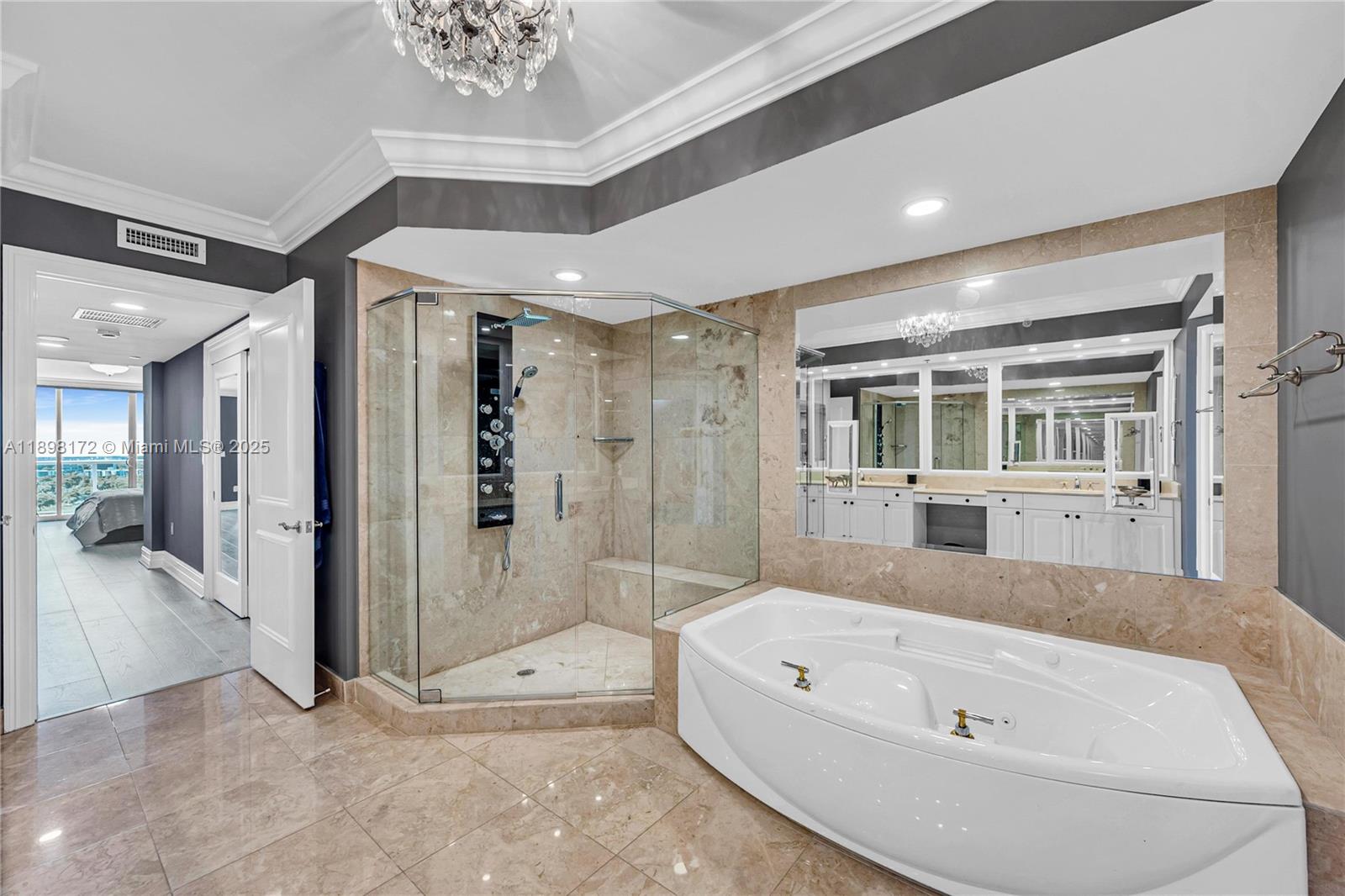 20201 E Country Club Dr #1907, Aventura FL 33180