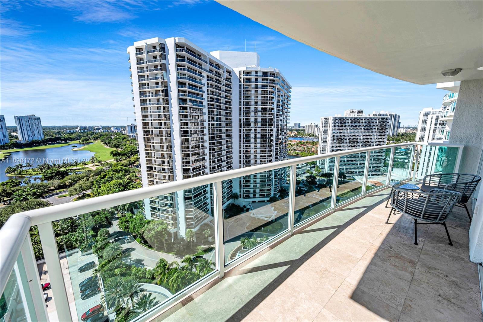 20201 E Country Club Dr #1907, Aventura FL 33180