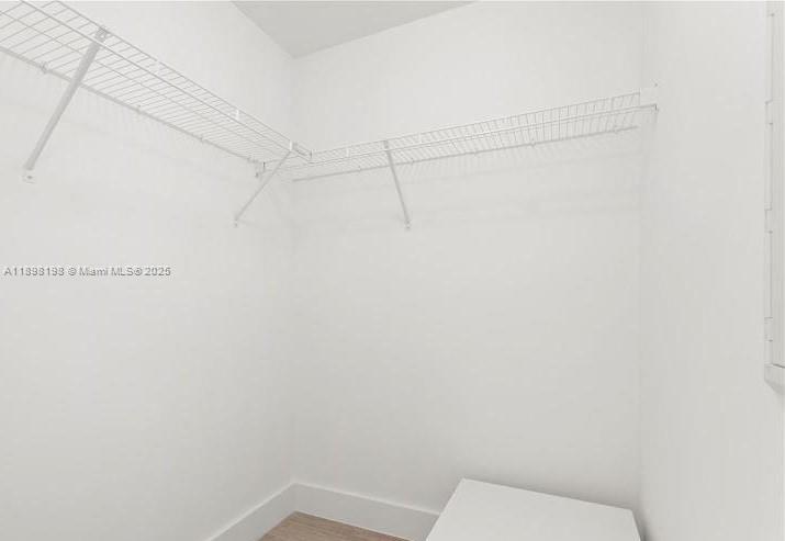121 NE 34th St #1812, Miami FL 33137
