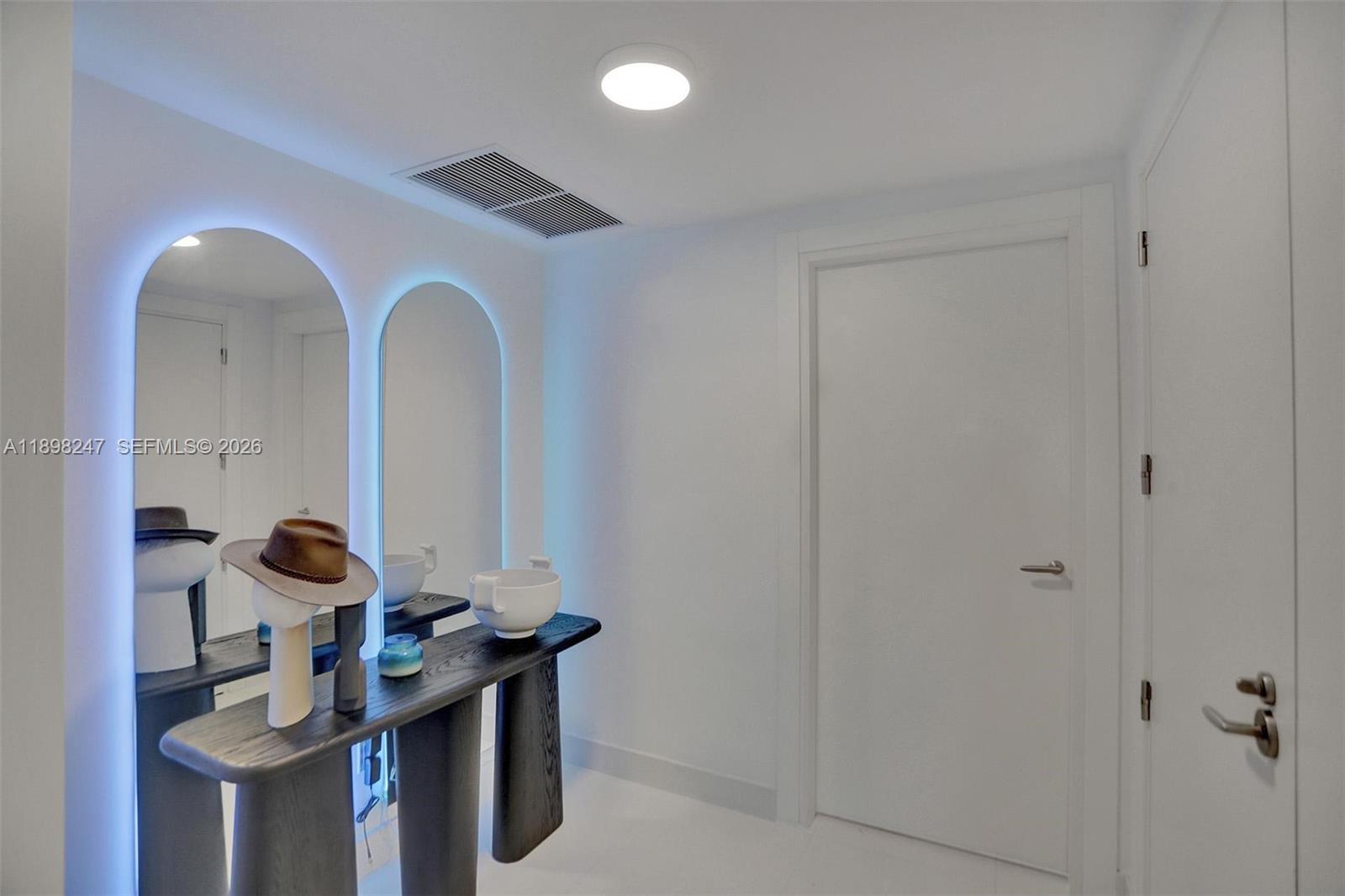 2627 S Bayshore Dr #506, Coconut Grove FL 33133