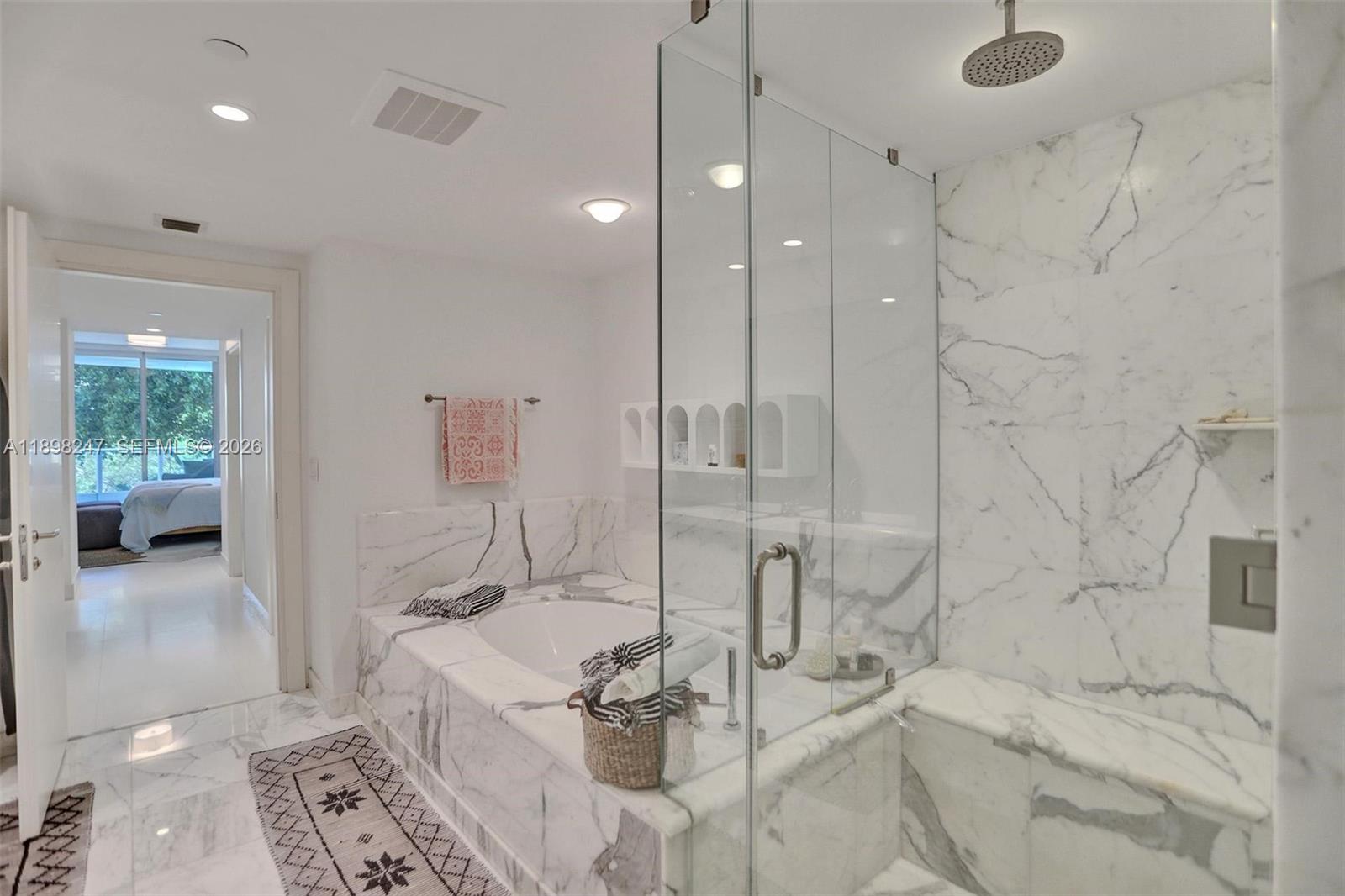 2627 S Bayshore Dr #506, Coconut Grove FL 33133