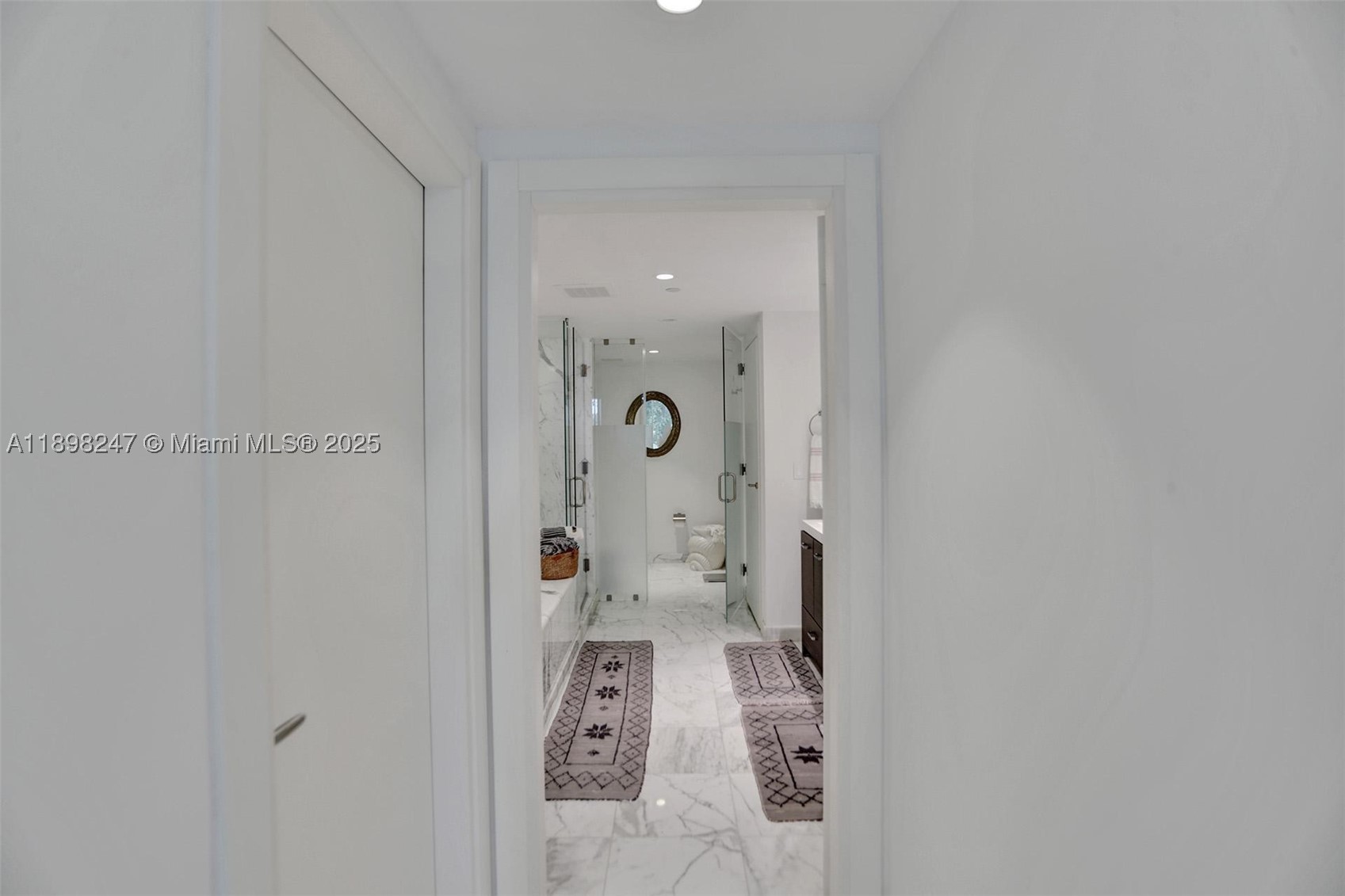 2627 S Bayshore Dr #506, Coconut Grove FL 33133
