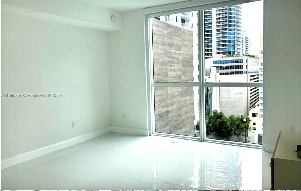 1080 Brickell Ave #1506, Miami FL 33131
