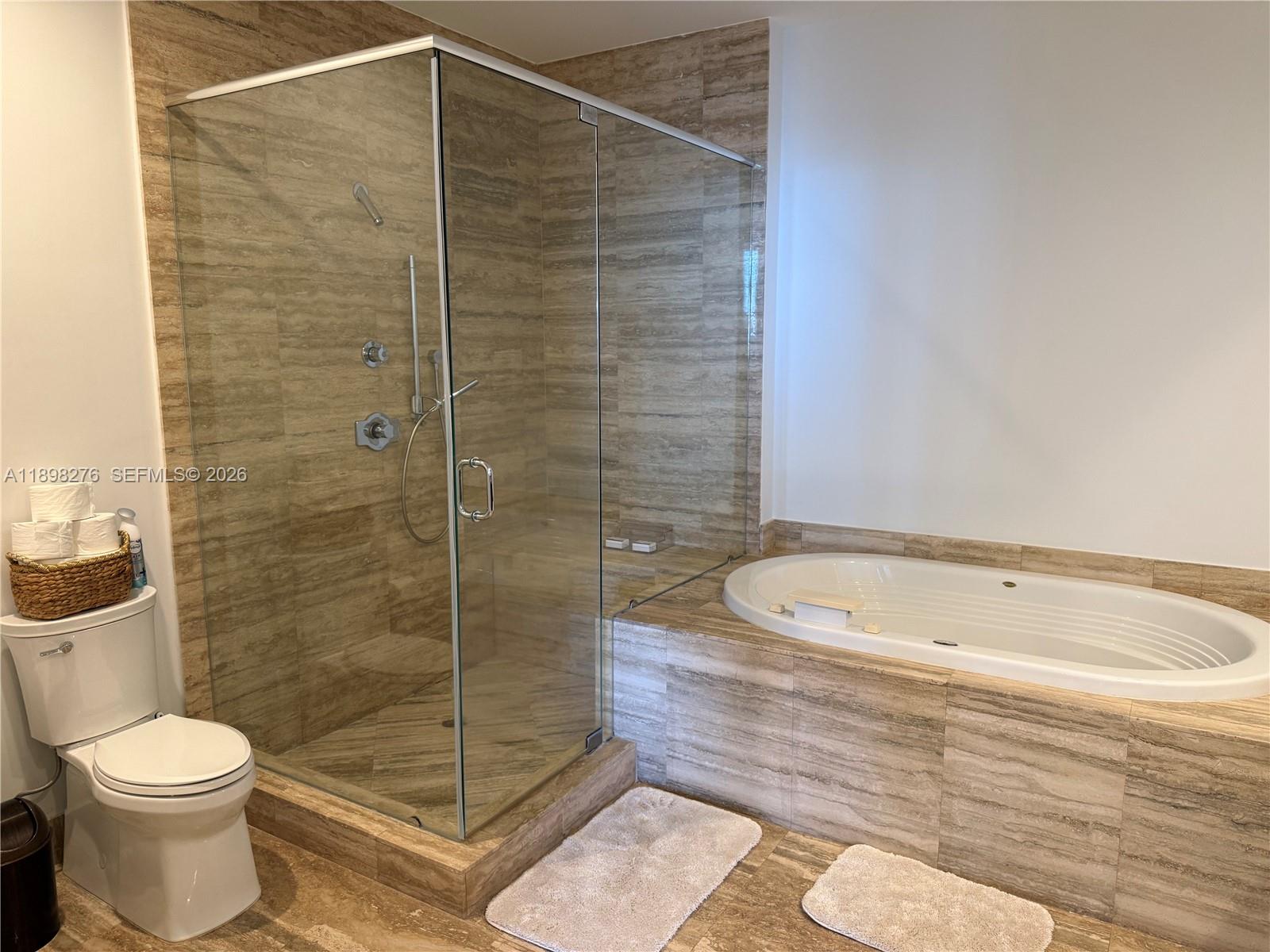 15901 Collins Ave #3907, Sunny Isles Beach FL 33160