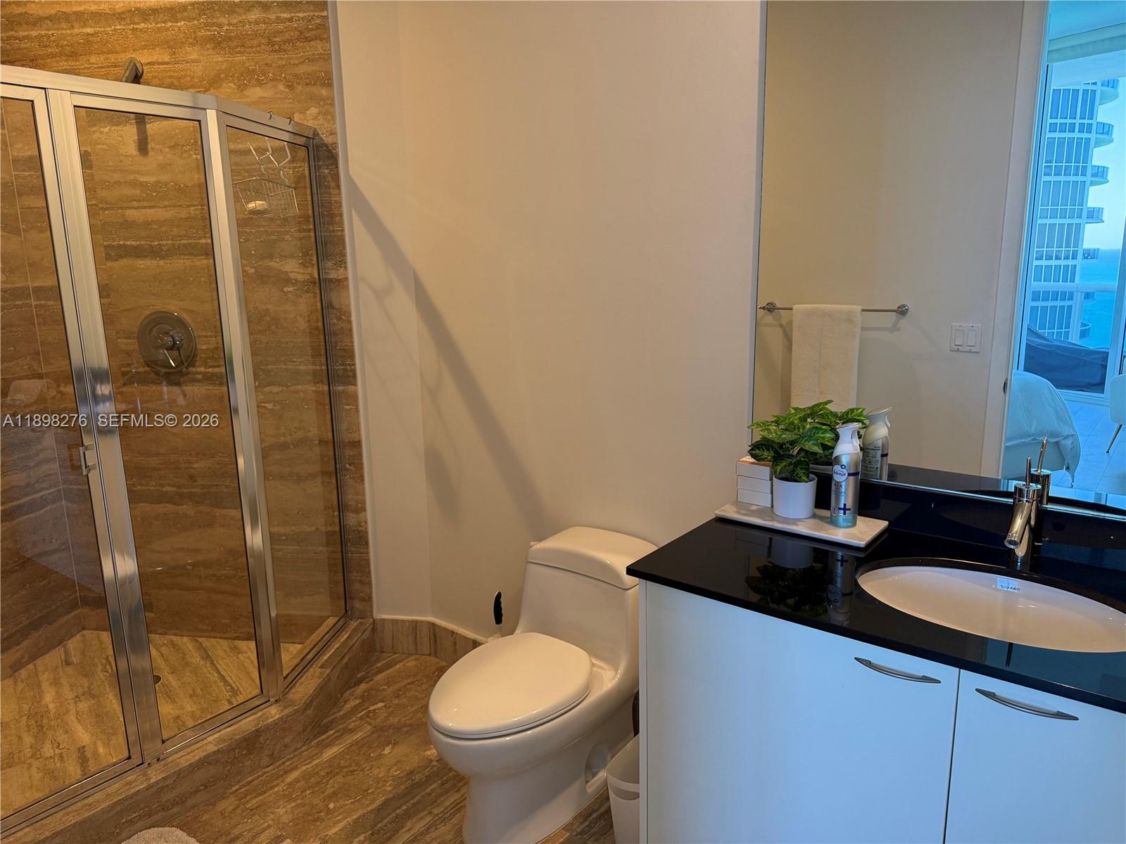 15901 Collins Ave #3907, Sunny Isles Beach FL 33160