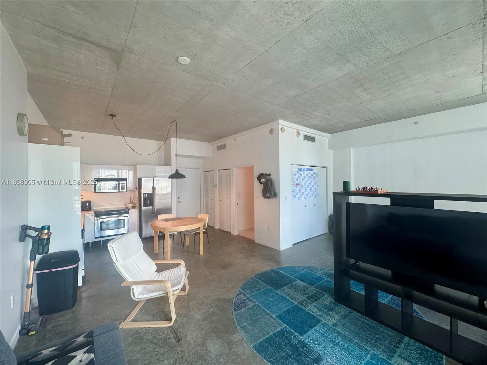 133 NE 2nd Ave #1605, Miami FL 33132