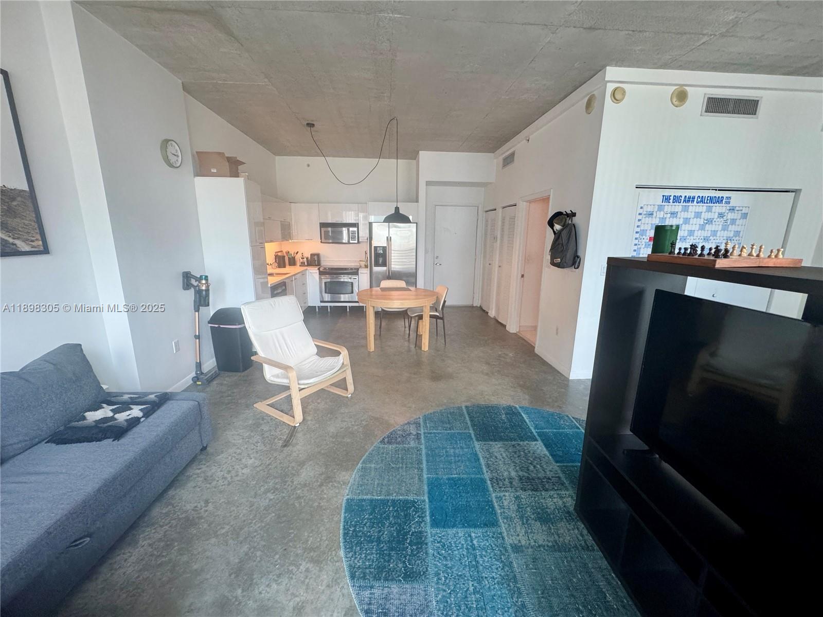 133 NE 2nd Ave #1605, Miami FL 33132