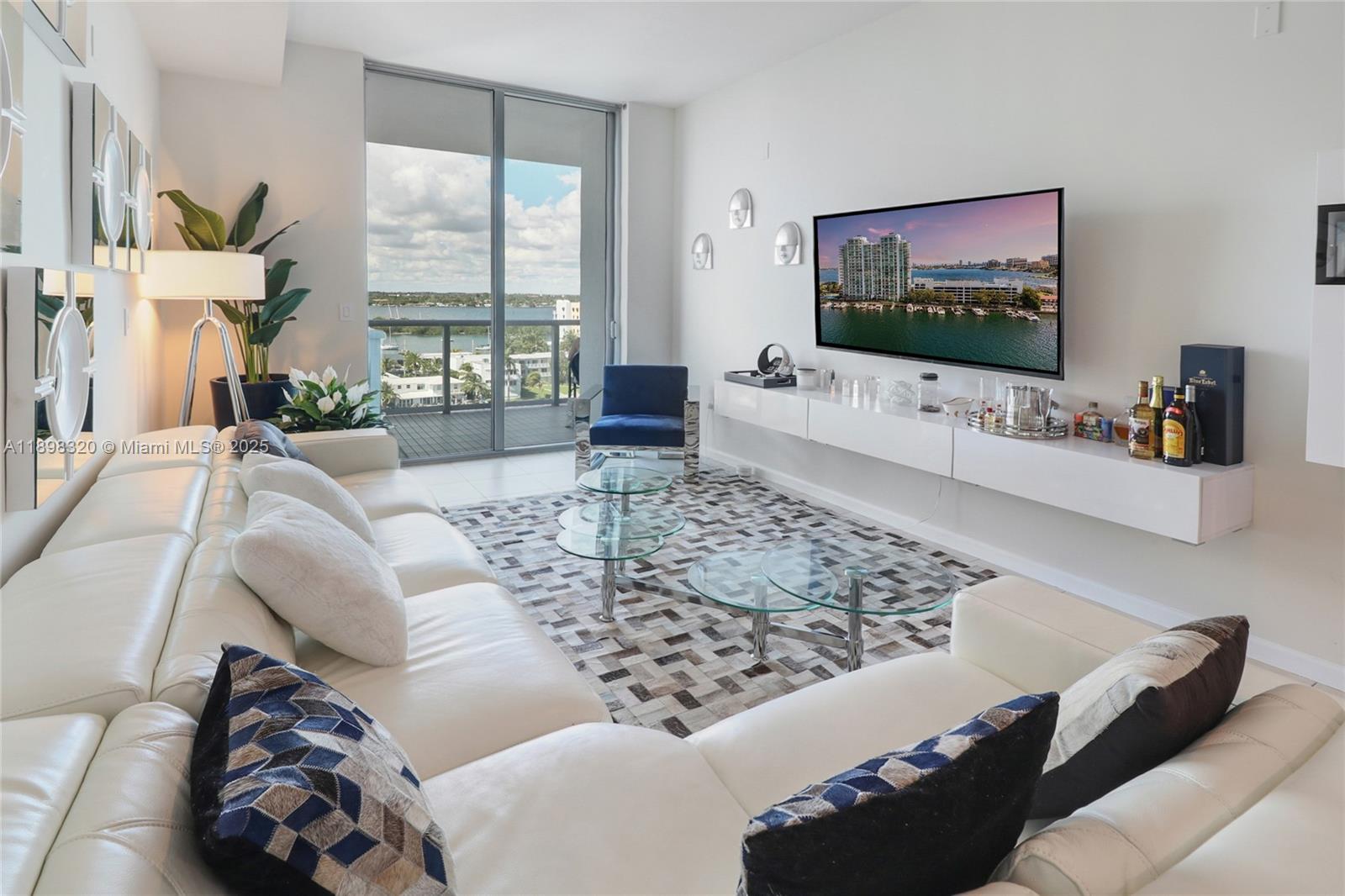 7928 East Drive East Dr #1002, North Bay Village FL 33141