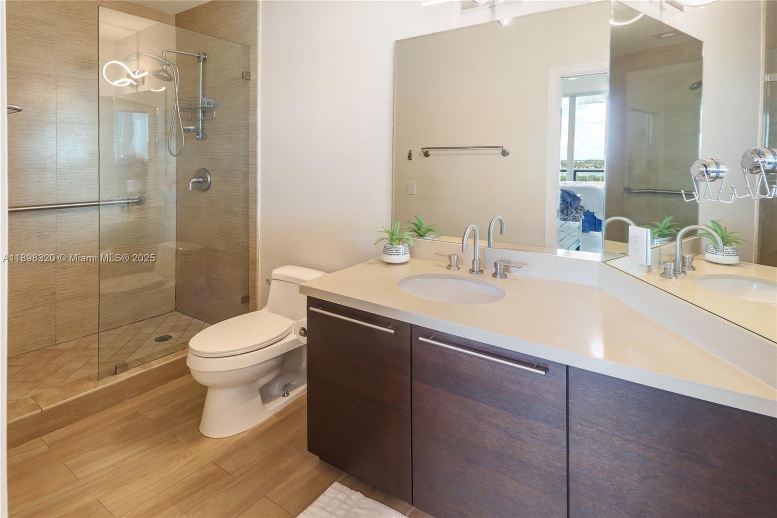 7928 East Drive East Dr #1002, North Bay Village FL 33141