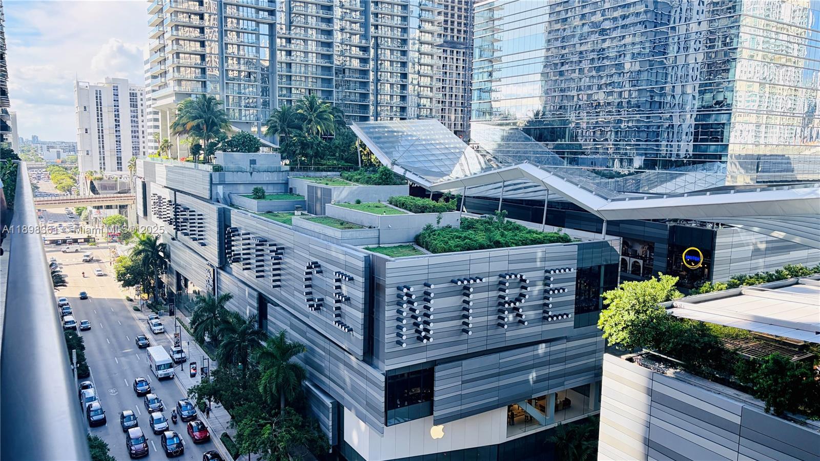 801 S Miami Ave #2208, Miami FL 33130