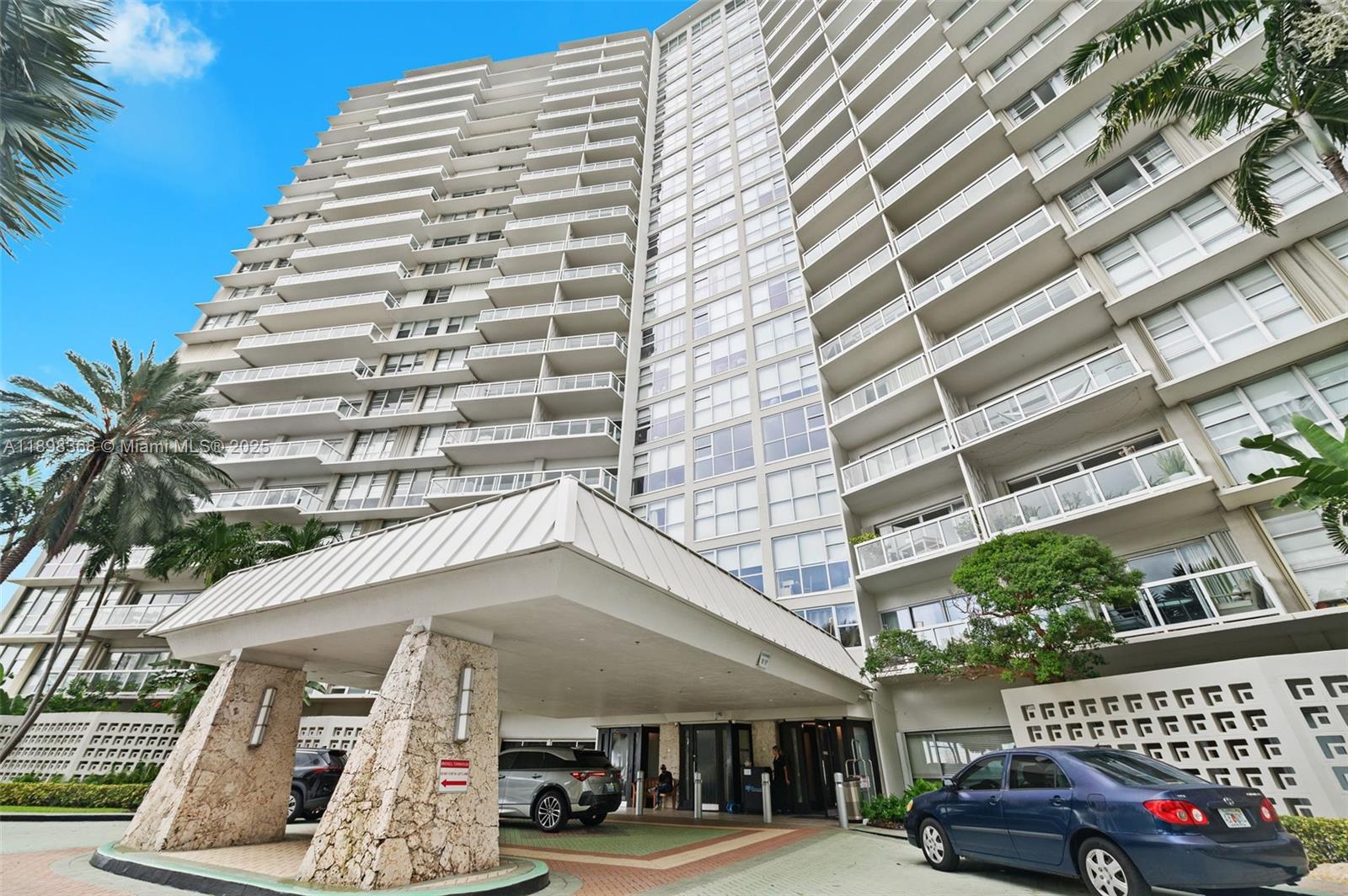 2451 Brickell Ave #5G, Miami FL 33129