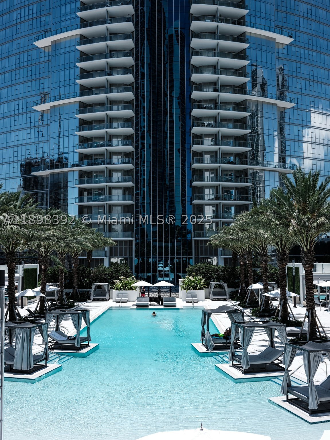 851 NE 1st Ave #4107, Miami FL 33132