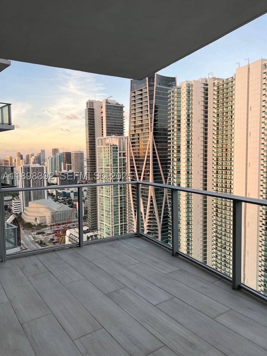 851 NE 1st Ave #4107, Miami FL 33132