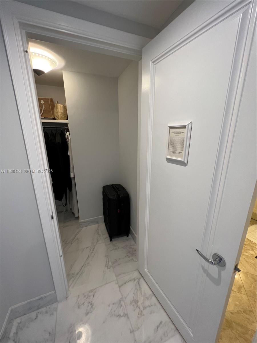 1435 Brickell Ave #3307, Miami FL 33131