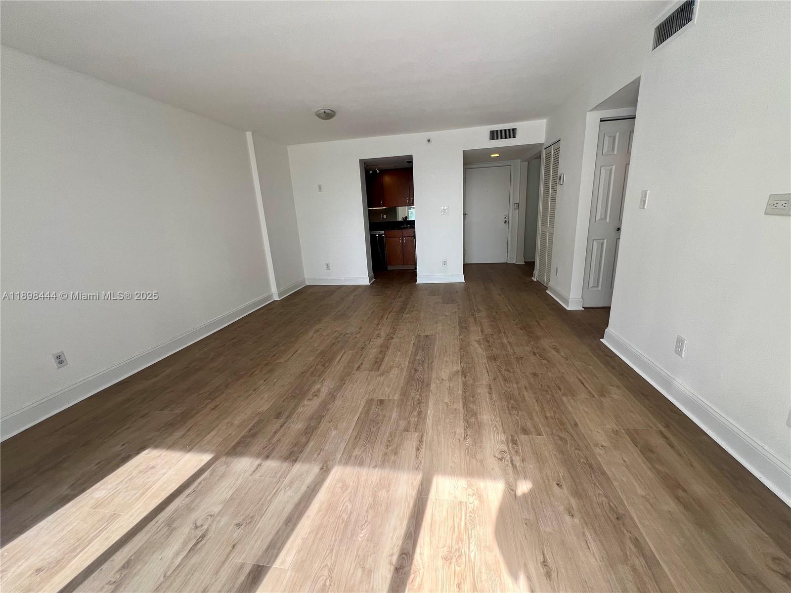 770 Claughton Island Dr #406, Miami FL 33131
