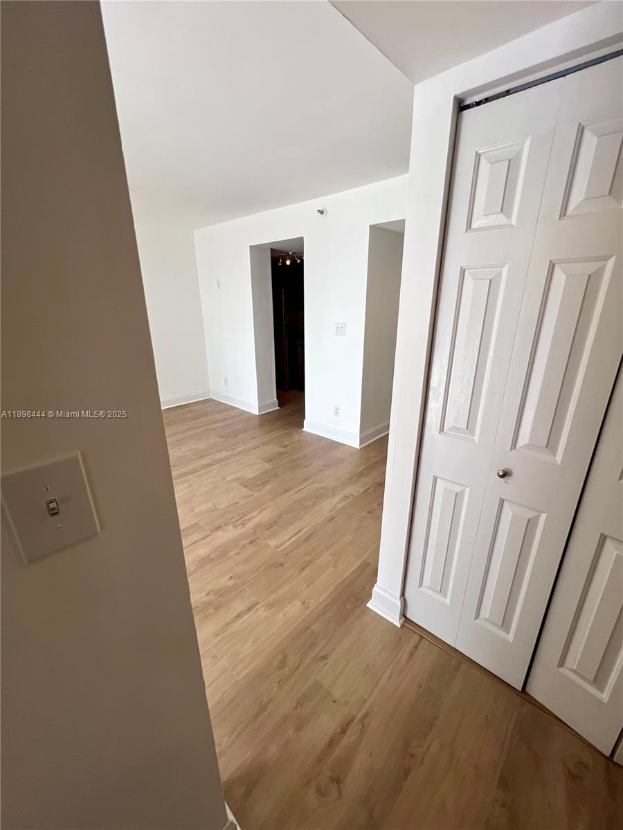 770 Claughton Island Dr #406, Miami FL 33131