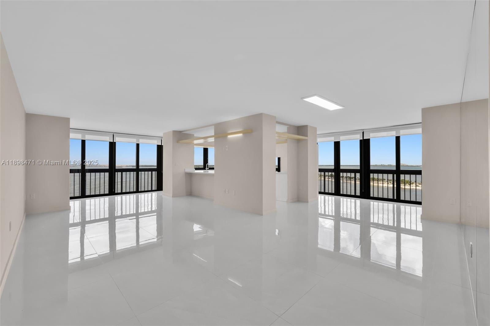 2333 Brickell Ave #1701, Miami FL 33129