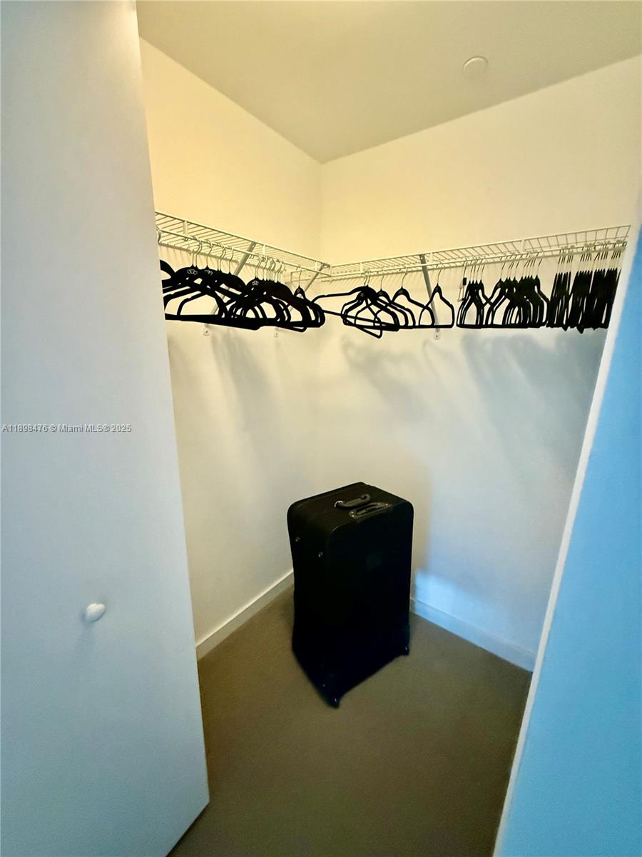 501 NE 31st St #602, Miami FL 33137