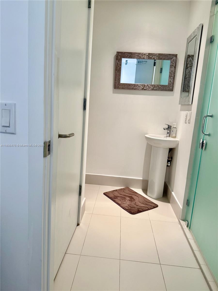 501 NE 31st St #602, Miami FL 33137