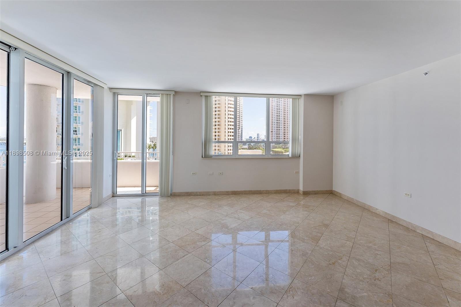 801 Brickell Key Blvd #1012, Miami FL 33131