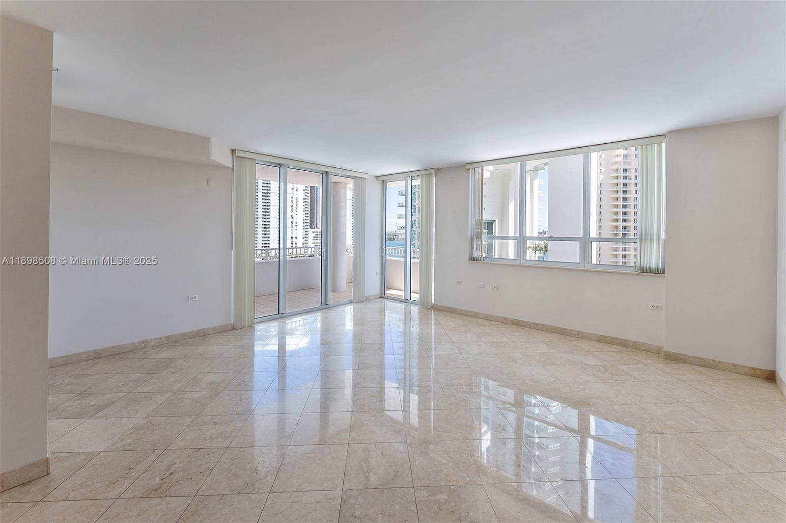 801 Brickell Key Blvd #1012, Miami FL 33131