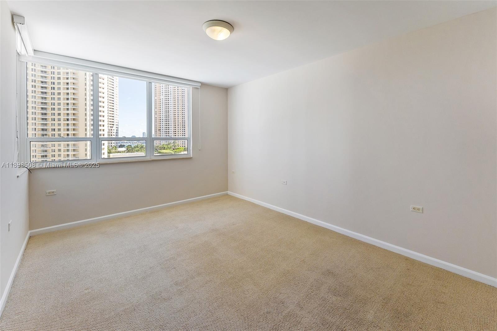 801 Brickell Key Blvd #1012, Miami FL 33131