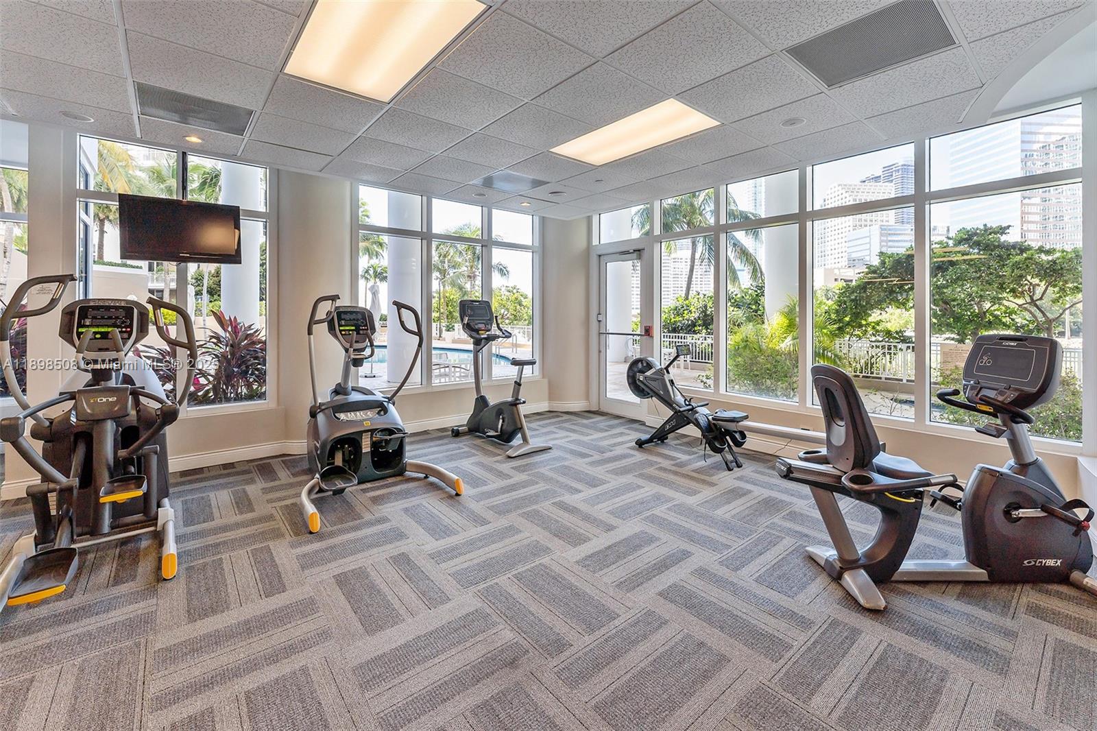 801 Brickell Key Blvd #1012, Miami FL 33131