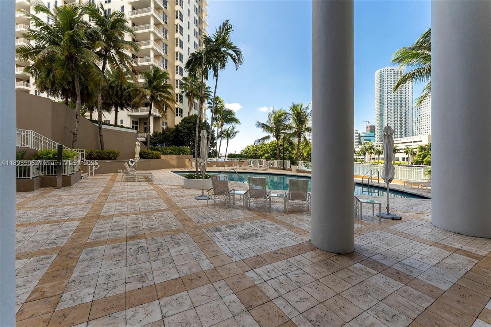 801 Brickell Key Blvd #1012, Miami FL 33131