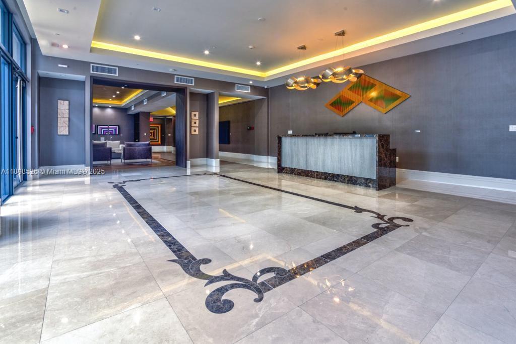 718 Valencia Ave #202, Coral Gables FL 33134