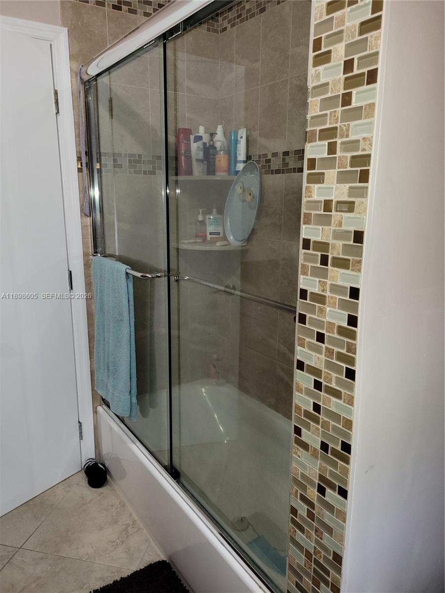 South Miami FL 33143 - A11898605