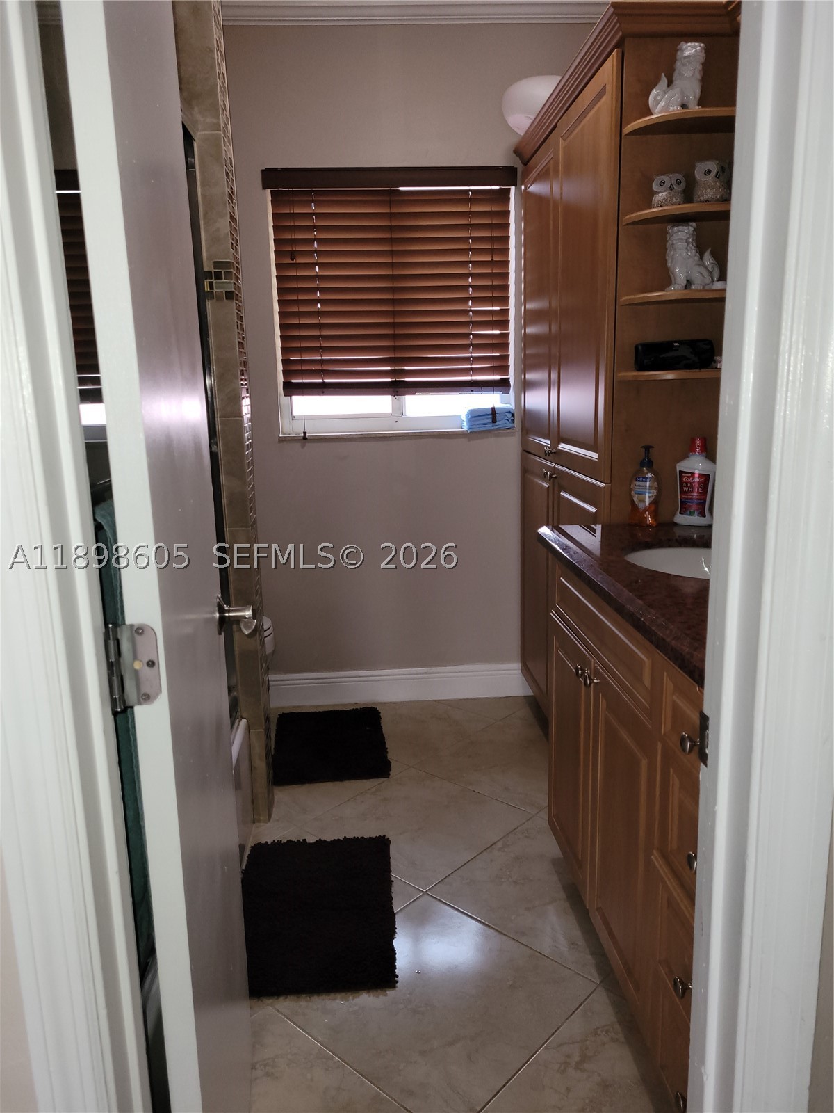 6021 SW 62nd Pl #0, South Miami FL 33143