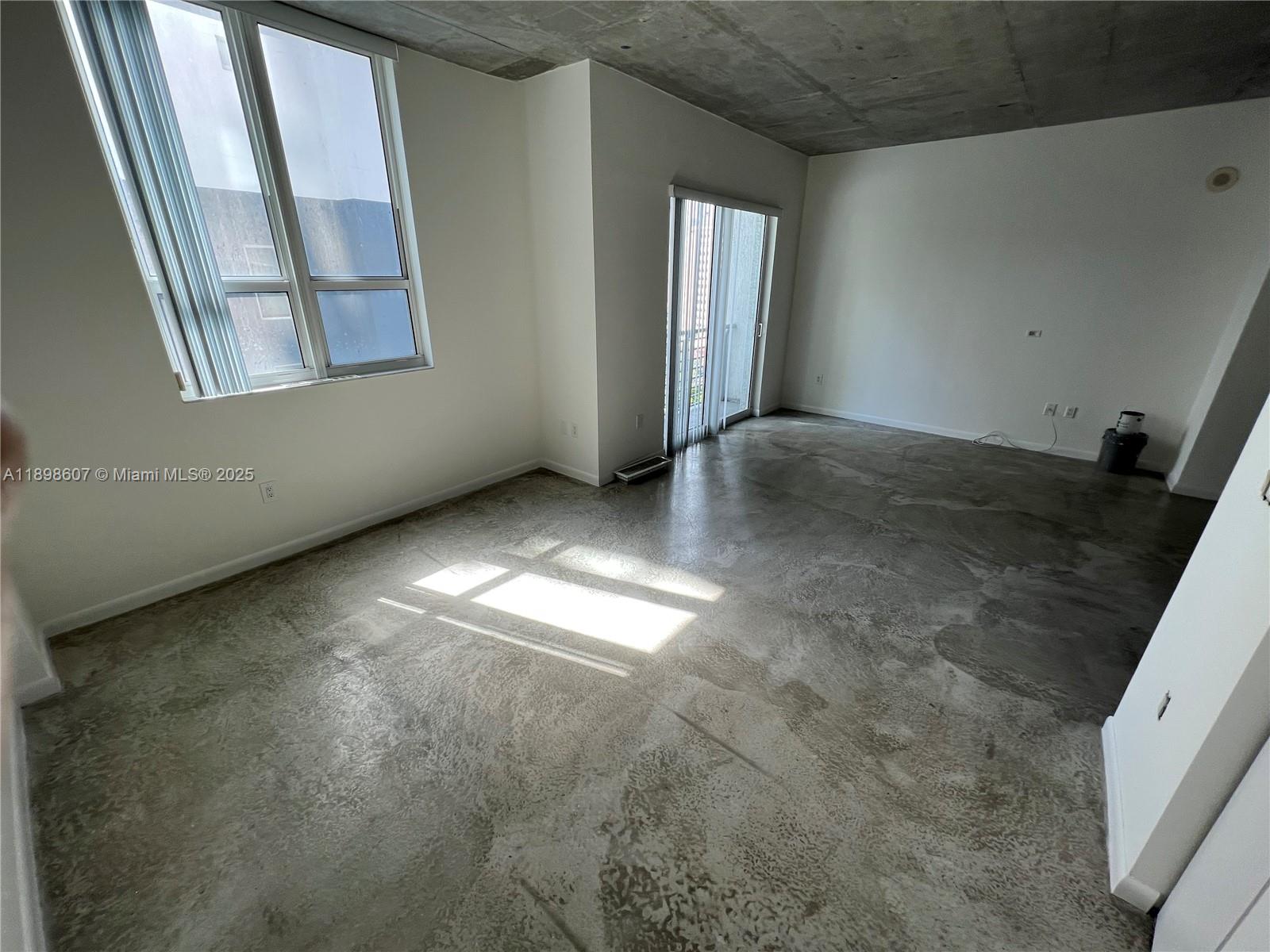 234 NE 3rd St #1909, Miami FL 33132