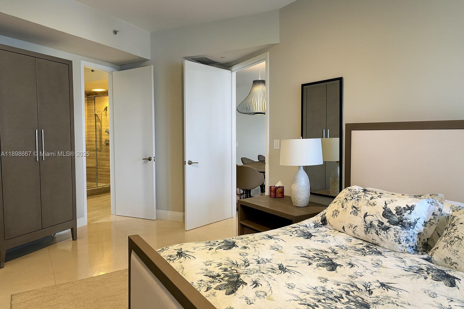 15901 Collins Ave #1203, Sunny Isles Beach FL 33160