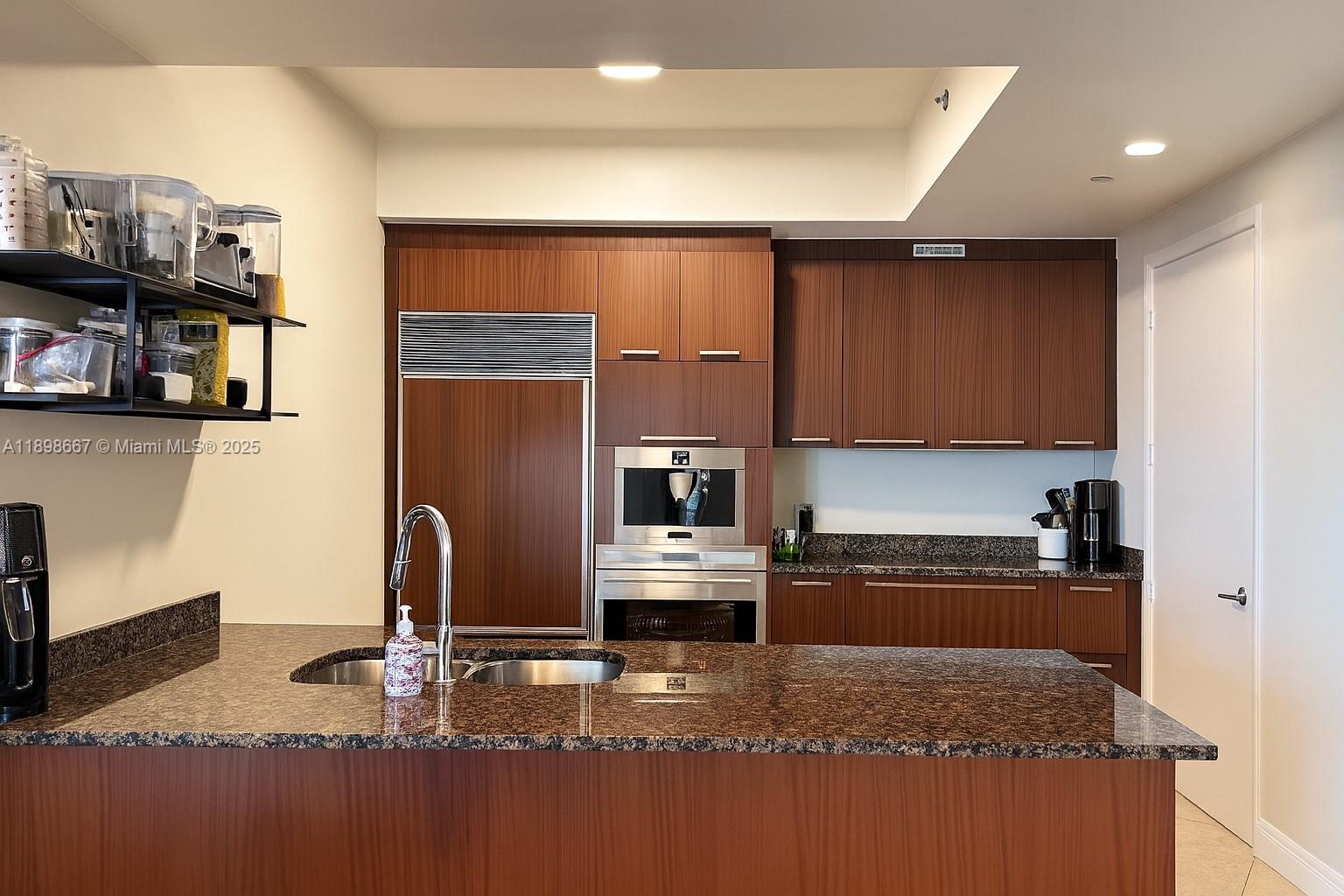 15901 Collins Ave #1203, Sunny Isles Beach FL 33160