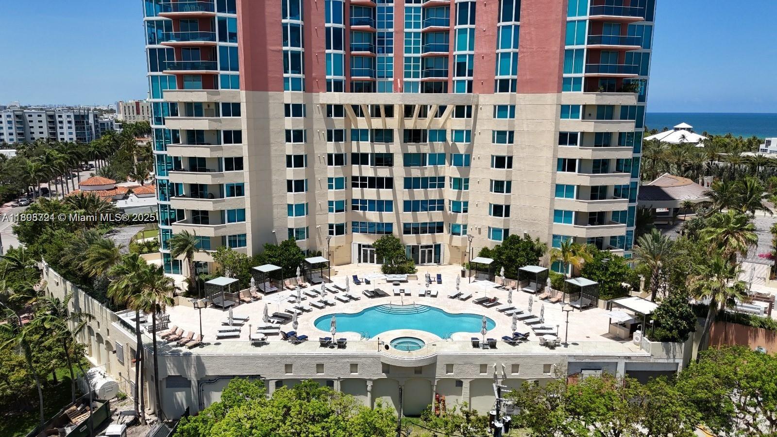 300 S Pointe Dr #3204, Miami Beach FL 33139